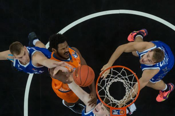 在配合上的 在配合上的