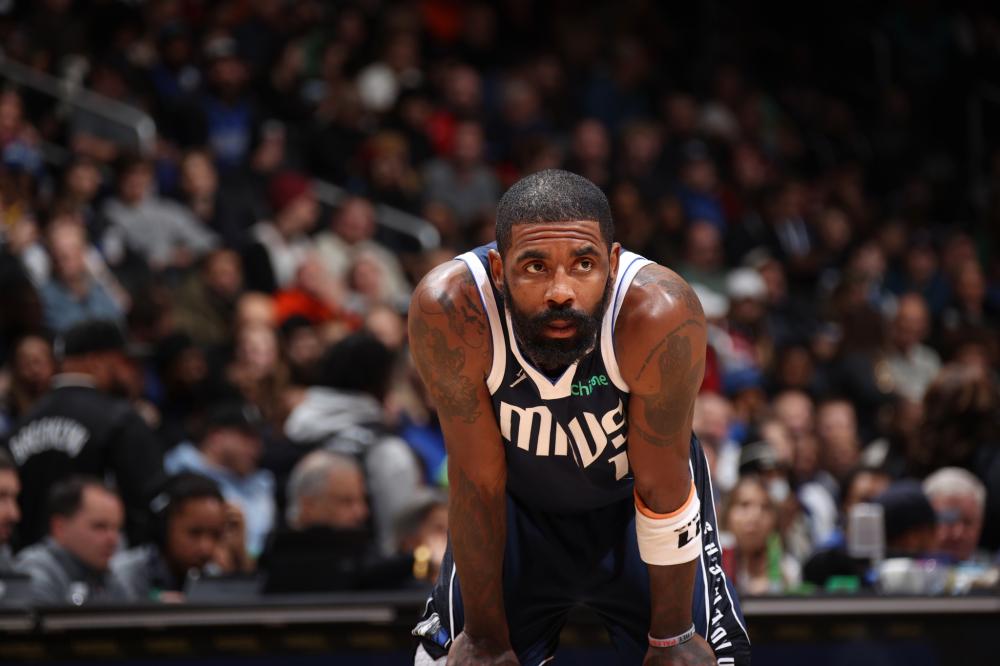 足坛正在经 足坛正在经